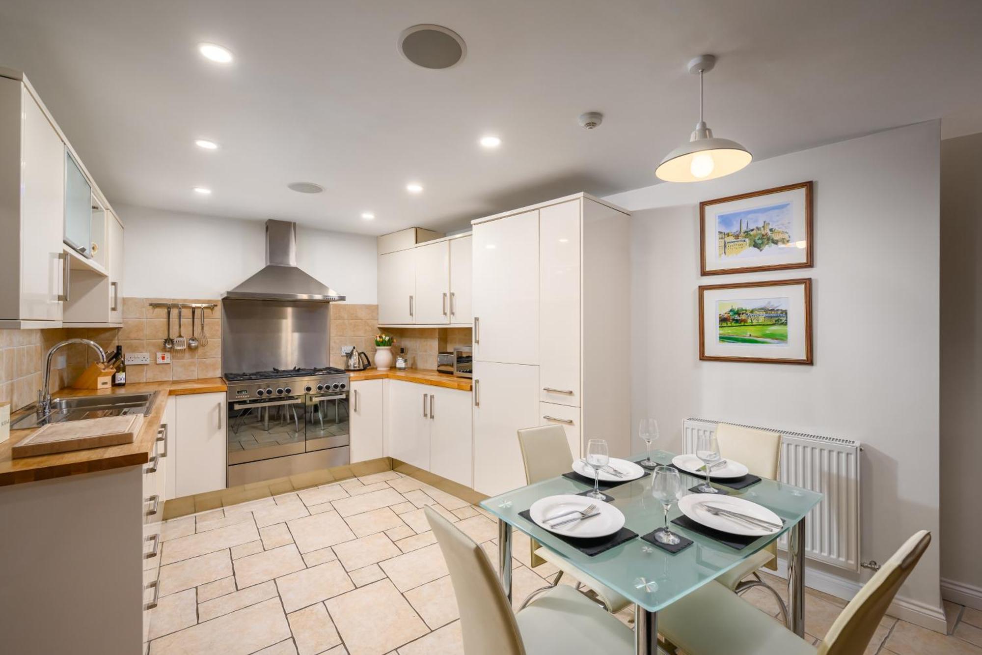 Stylish & Central 2Br Stockbridge Gem Edimburgo Exterior foto